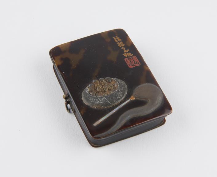 Snuff box, rectangular with hinged lid