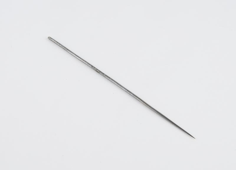 Probe, pointed, steel, Japanese, from Hamonic collection