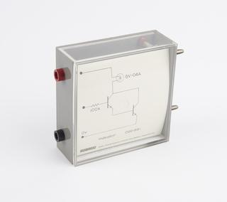 Indicator module (a lamp driven by a transistor circuit) from the Electronics Kit for Nuffield A level Physics