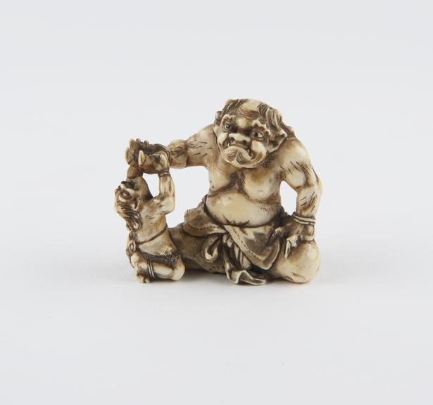 Ivory figures, probably a netsuke, but without cord holes