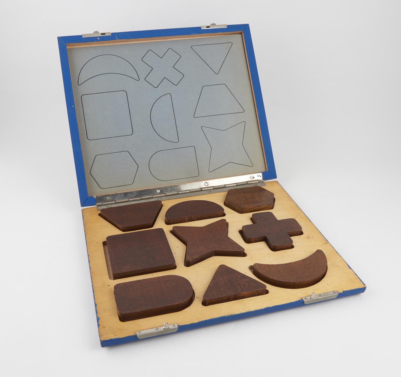 Form Board 'A', 1920-1970 | Science Museum Group Collection