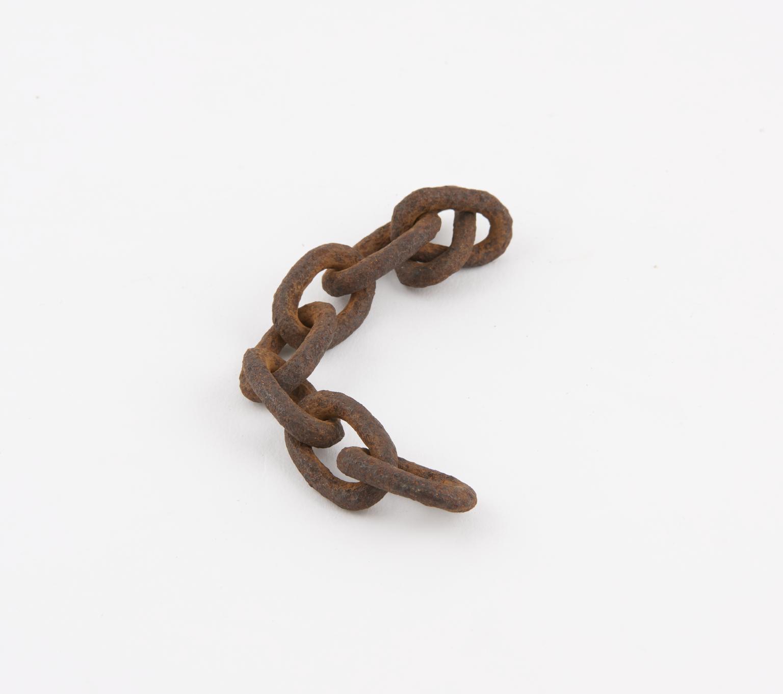 Length of chain for replica of an iron wrist restrainer covered in leather