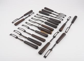 18 steel forks for use in an asylum, London, England, 1775-1825