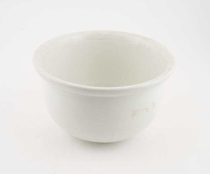 Ceramic chamber pot, by Ashworth Brothers, England, marked B.M