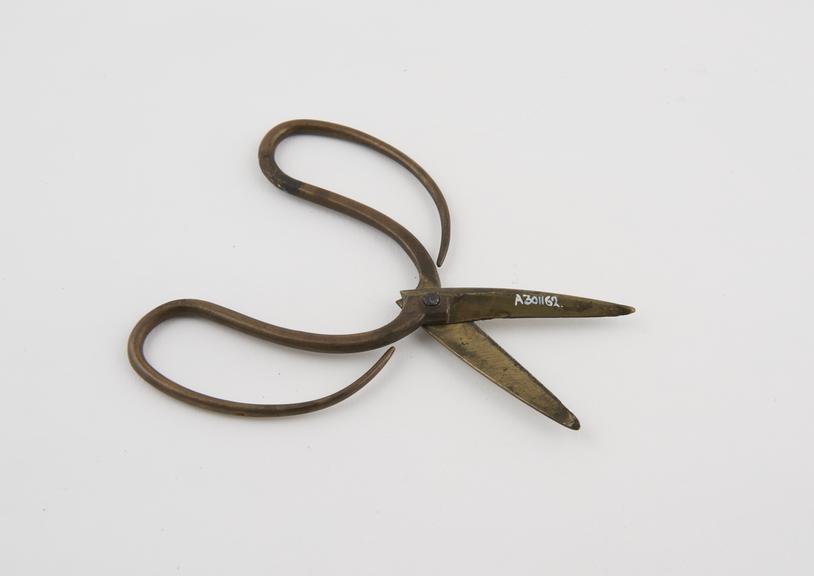 Scissors, brass, Indian(?), 1850-1930