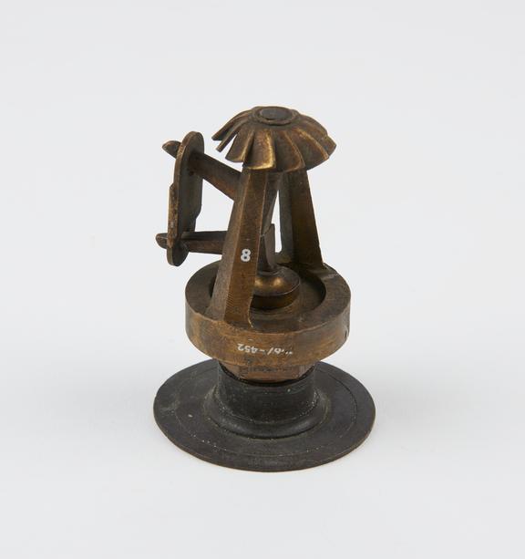 Newton sprinkler, 1920