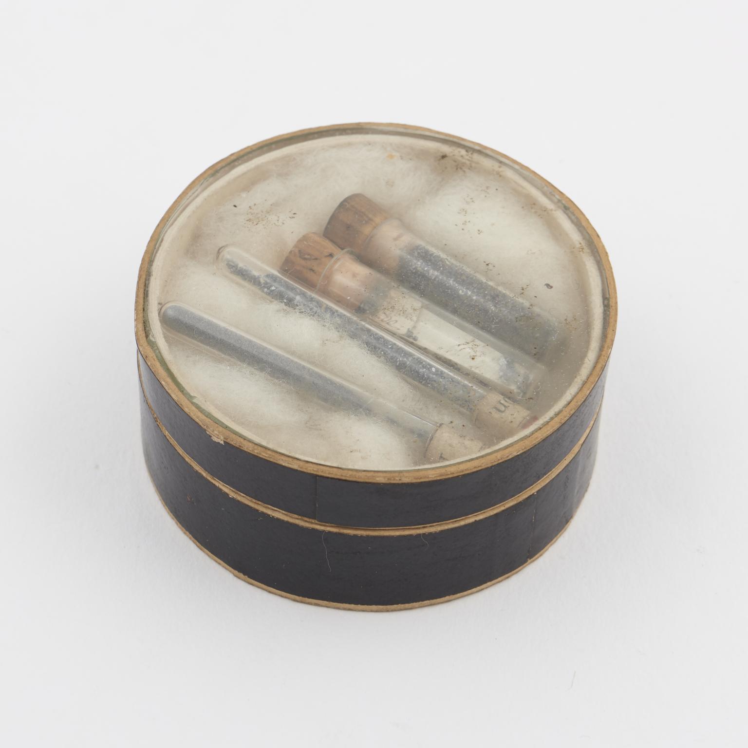 Adamantine Science Adamantine boron, prepared and communicated by H. St. Clair Deville ...