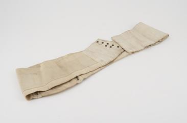 Single strap of canvas binding