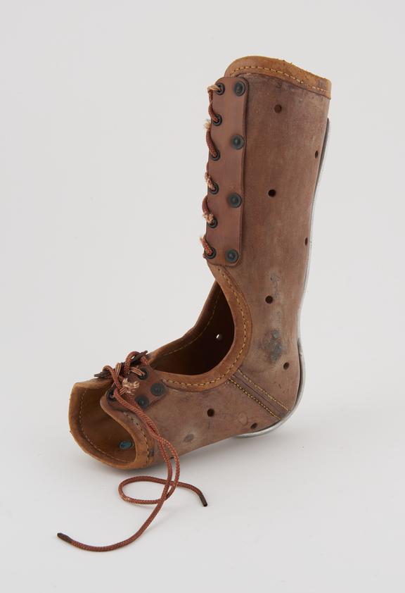 Lower leg and ankle splint