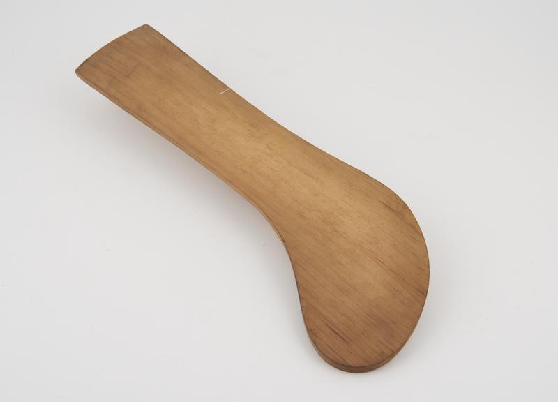 Wooden splint for ankle