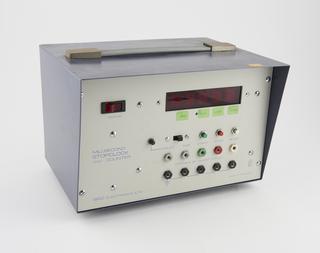 Millisecond stopclock and counter