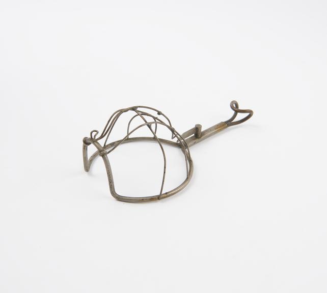 Anaesthetic mask, English(?), 1871-1930