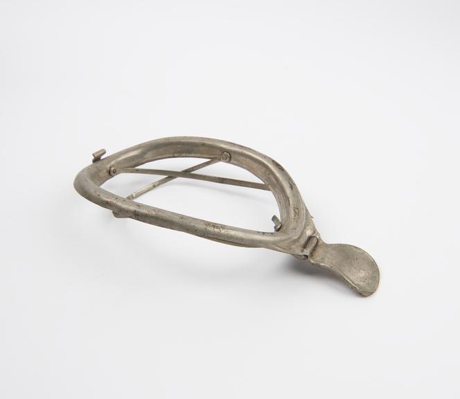 Schimmelbusch mask for open chloroform anaesthesia