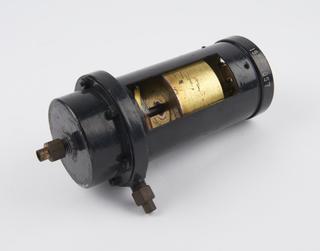 Petrometer for motor cars, 1929