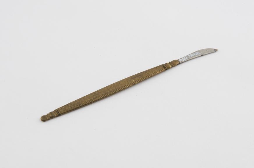 Scalpel, steel and brass, Chinese