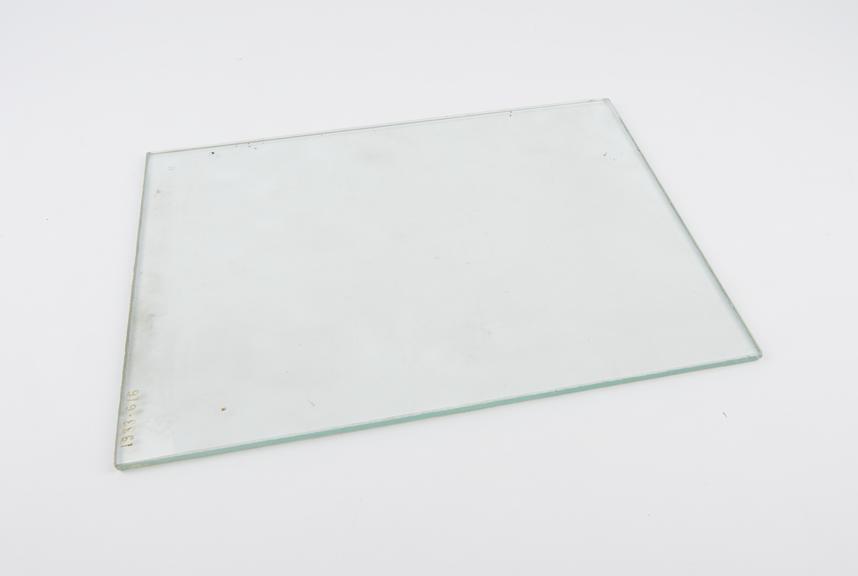 Sheet of Triplex toughened glass, 0.25 plate, 14' x 10''