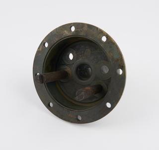 Component used in  with power transmission systems in motor cars, 1902-1904