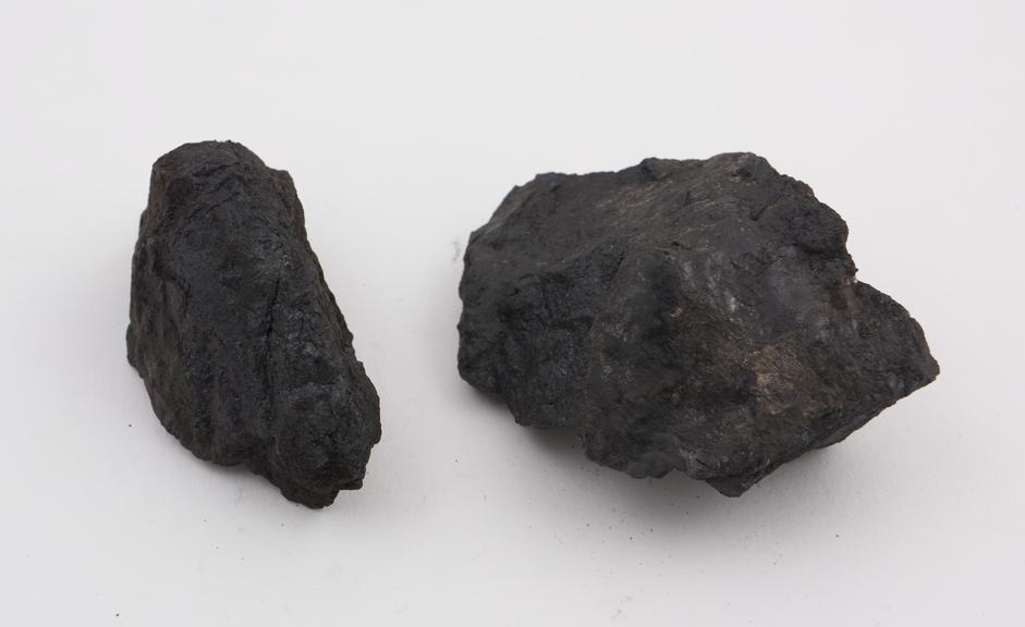 Coal from the level at Courtress (Novelle ?), Switzerland