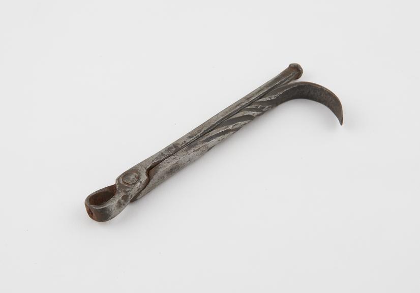 Dental forceps, steel, from Sidi Okbai, Algeria, 1801-1925