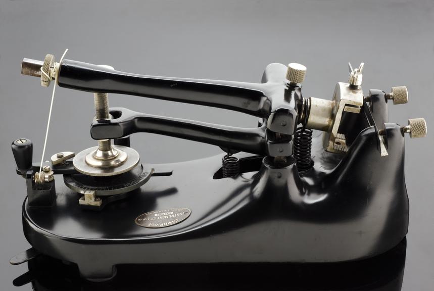 Rocking microtome, England, 1930-1950