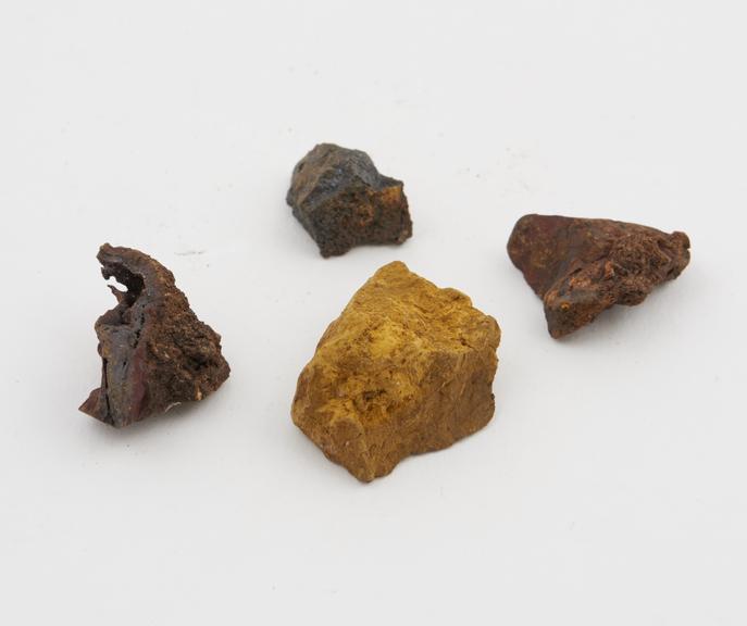 Three small samples of iron ores from China, analysed by R