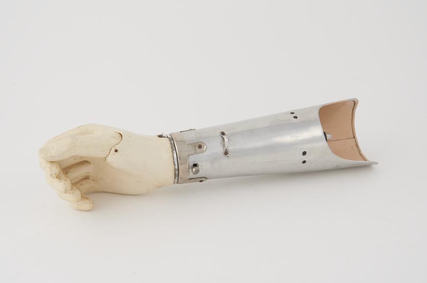 This is a detachable aluminium forearm with a wrist rotary and