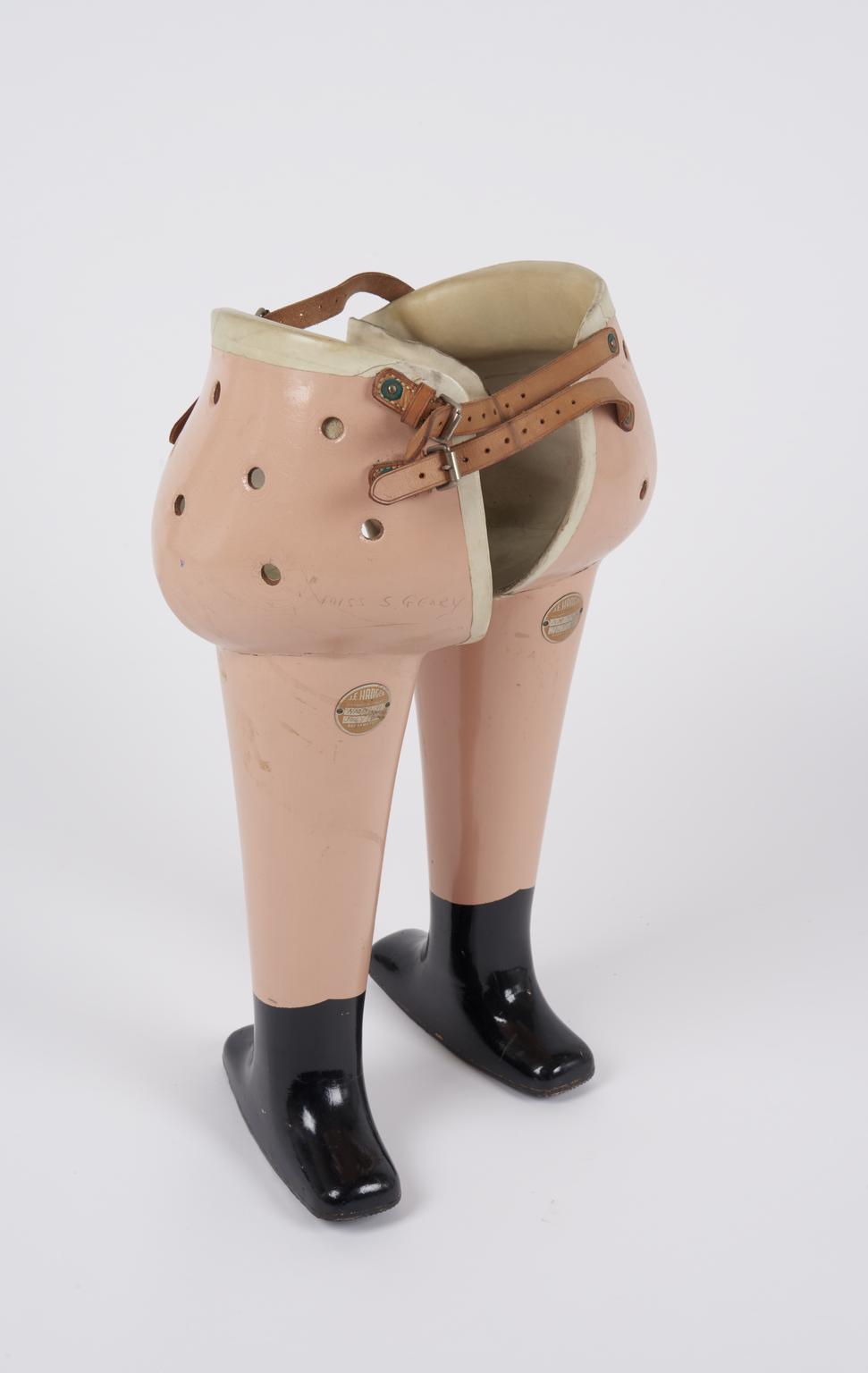 Artificial leg, Roehampton, England, 1961 | Science Museum Group Collection