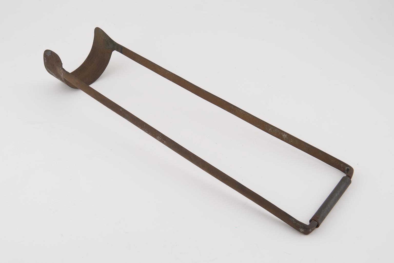 Napolean Splint Leg splint for use with surgical boot, 1860-1920 | Science Museum Group ...
