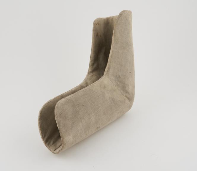 Elbow splint, possibly English, 1850-1920