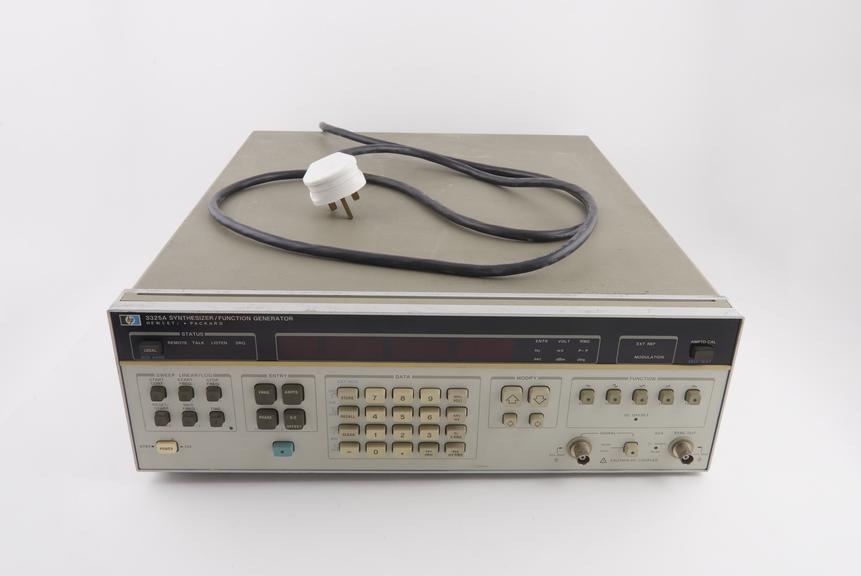 3325A digital signal function generator by Hewlett and Packard