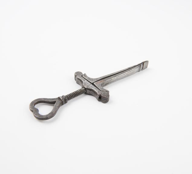 Dilator, mouth, probably 17th century, steel, Drs