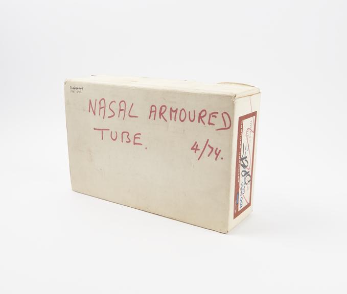 Four nasal armoured tubes (6,7