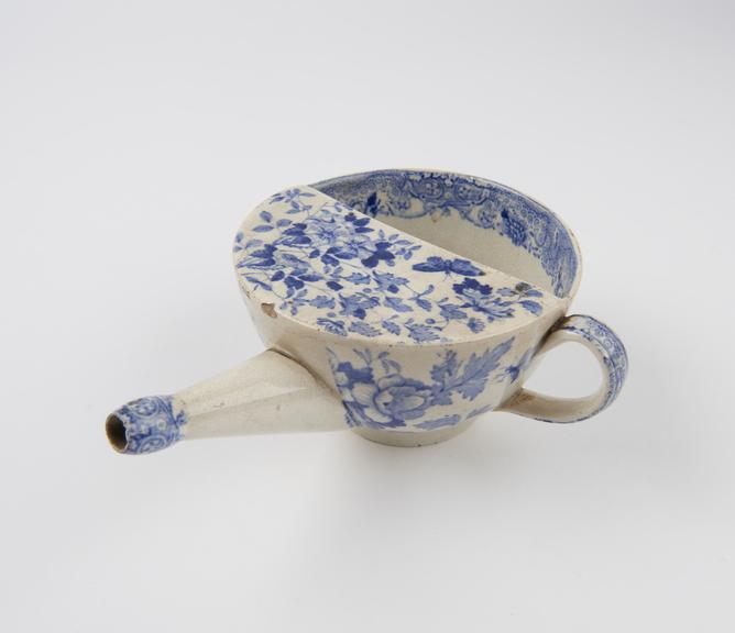 Blue and white transfer pattern feeding cup, Crellin 46