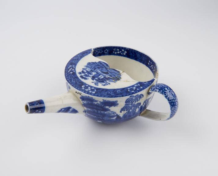 Blue and white transfer pattern feeding cup