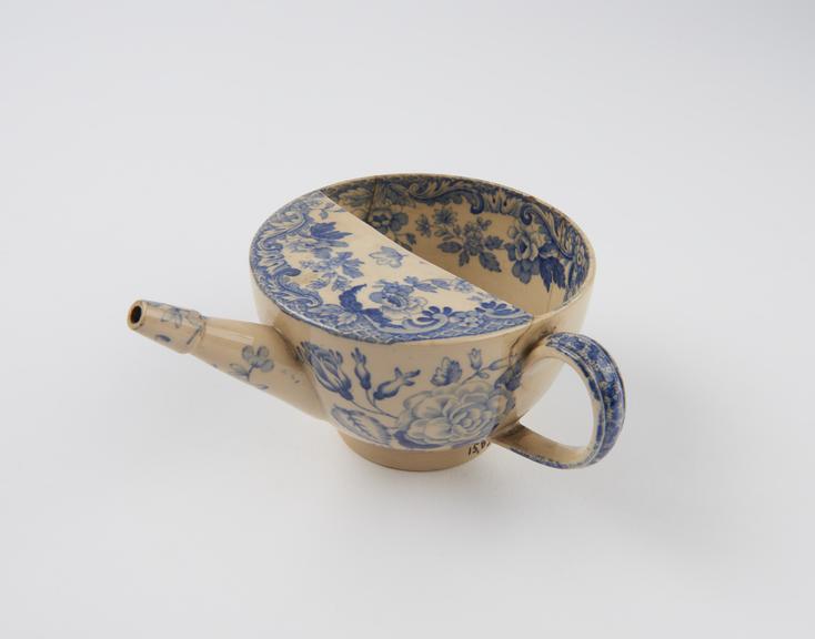 Blue and cream transfer pattern feeding cup, Crellin 16