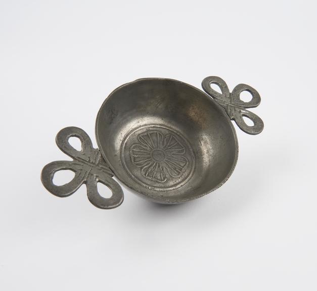 Pewter porringer probably European, 18th or 19th century