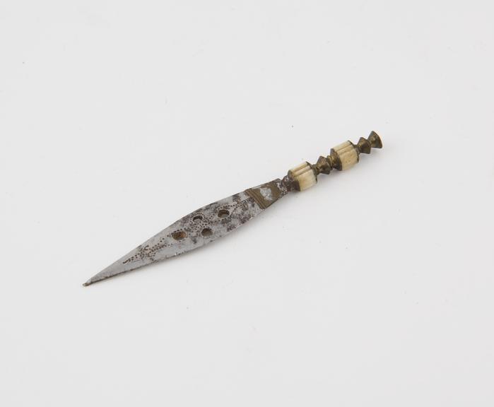 Small decorative knife with lanceolate steel blade and ivory