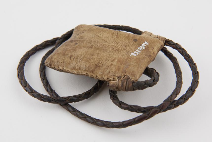 Amulet case, white leather, on plaited leather sling