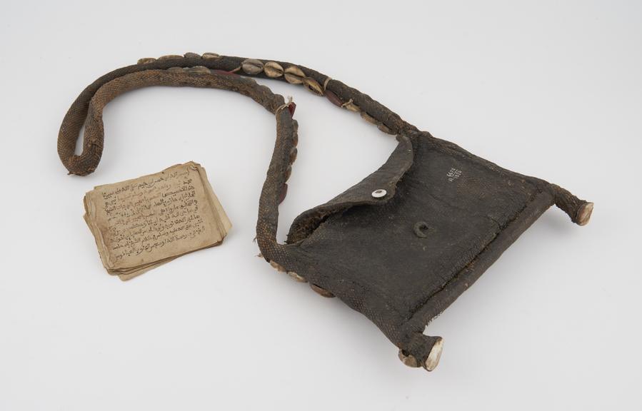 Cloth bag with long strap cornelians, cowries