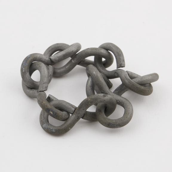 Chain, 190mm long with 17mm diameter links