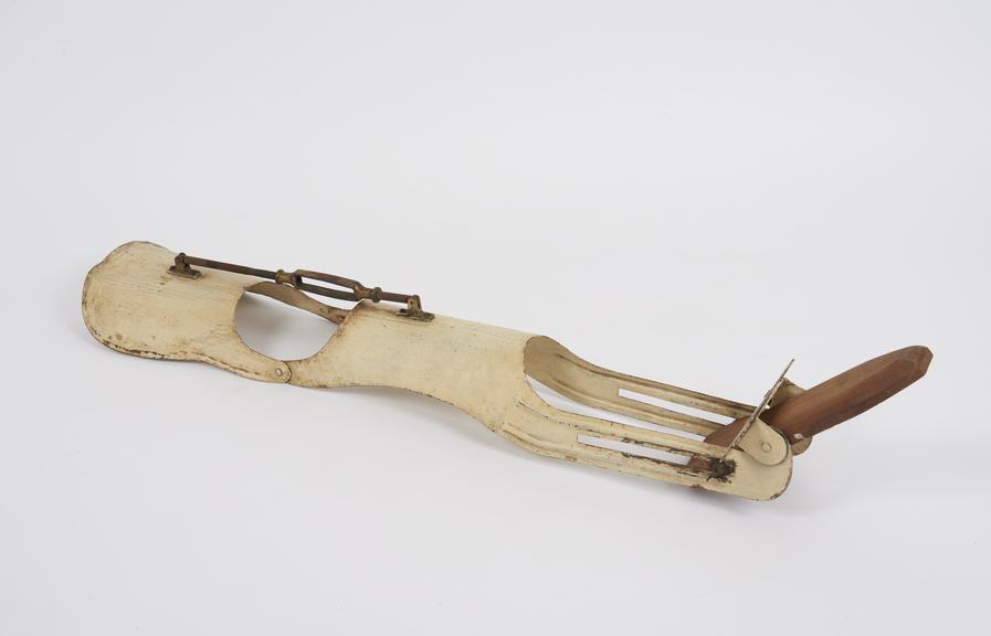 Liston's leg splint for calf fracture, 1901-1920