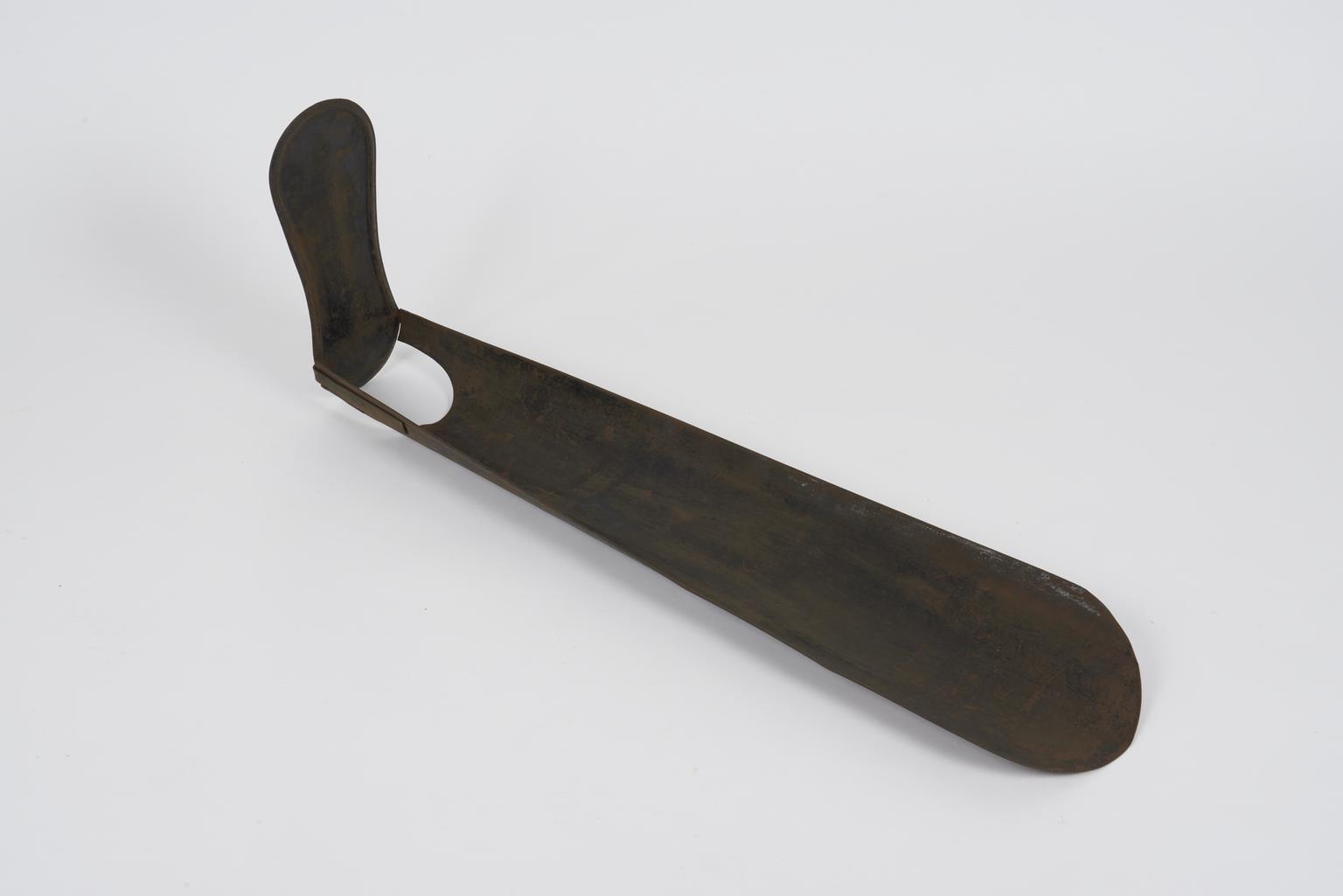 Napolean Splint Metal leg splint, Europe, 1915-1918 | Science Museum Group Collection