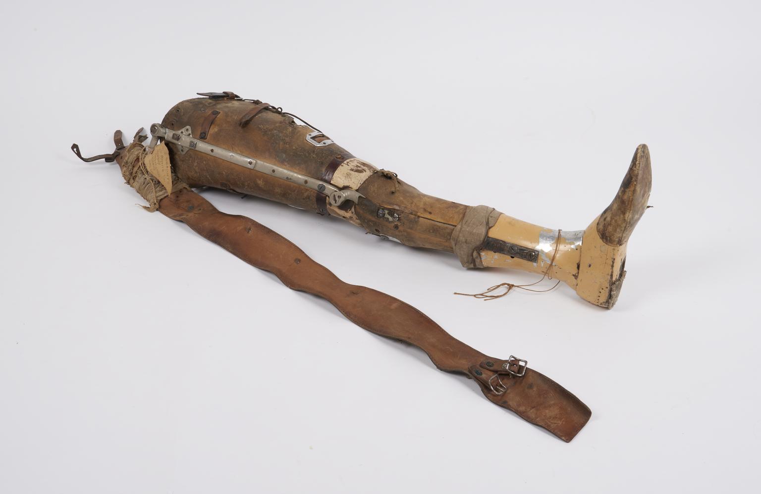 Artificial leg, England, 1890-1950 | Science Museum Group Collection