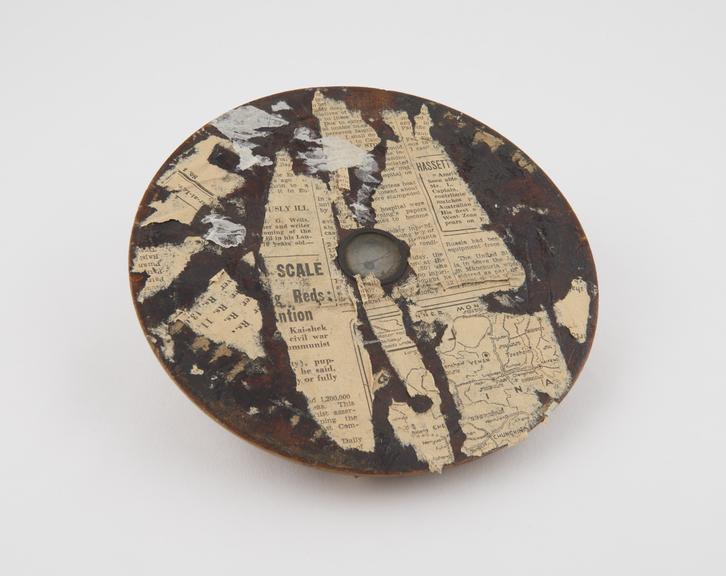 Geomantic compass, needle contained within circular wooden disc