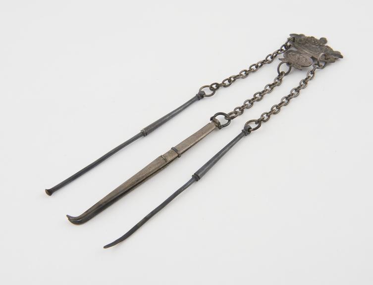 Silver chatelaine, comprising tweezer