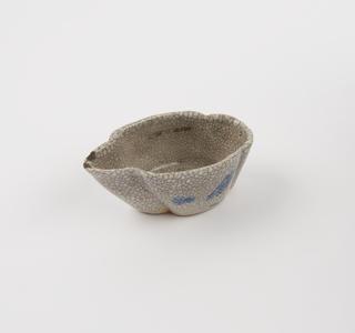 Pap boat or medicine cup