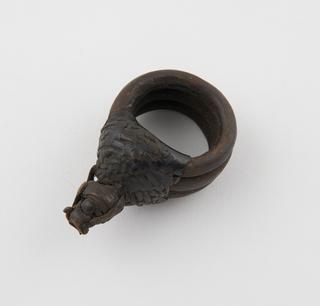 Iron finger ring