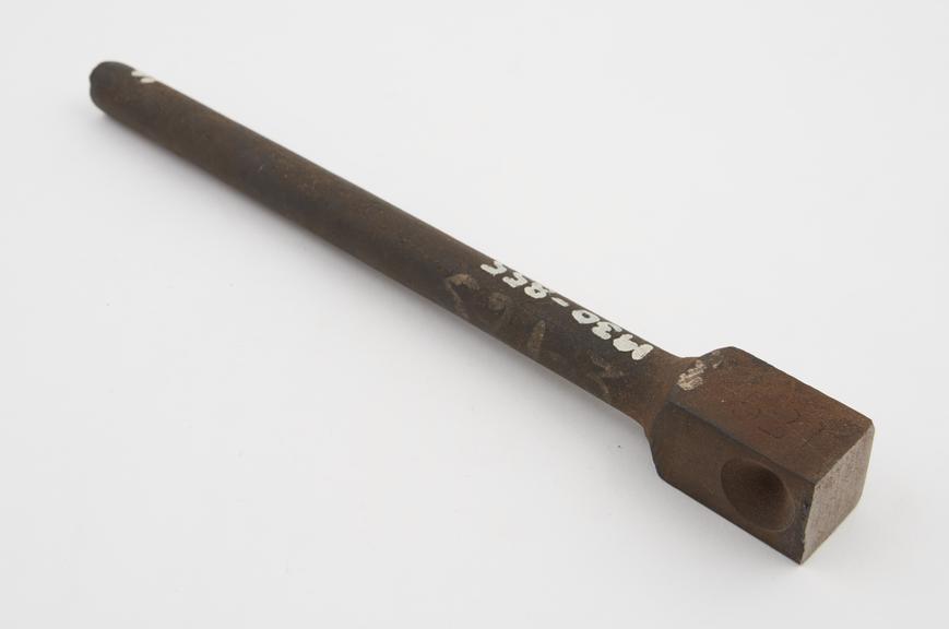 Tensile testbar, manganese steel, 10.83% mn, 1882-1884