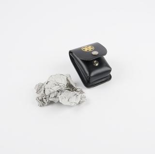 Black leather disposable glove pouch