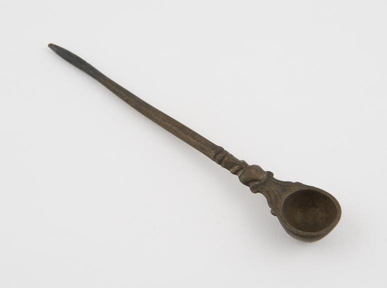 Lustration spoon, brass, Indian, 1801-1900